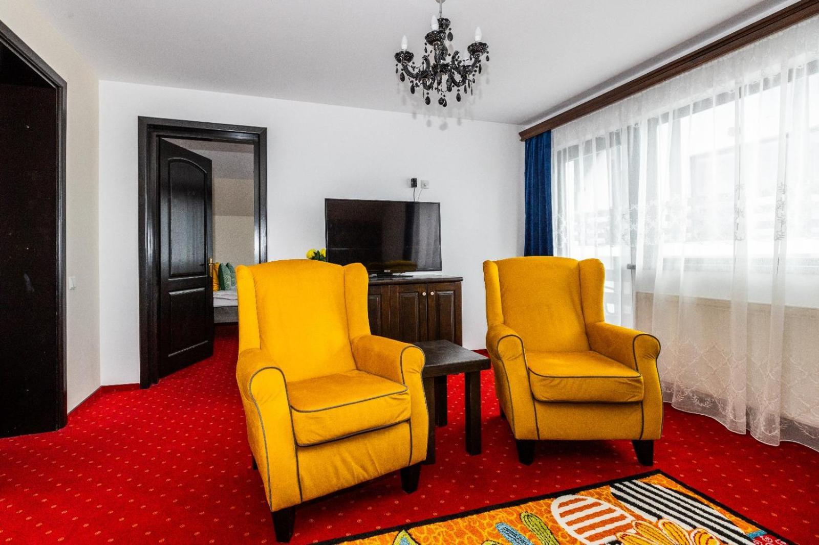 Vila Luca-Hotel Sirnea Ngoại thất bức ảnh