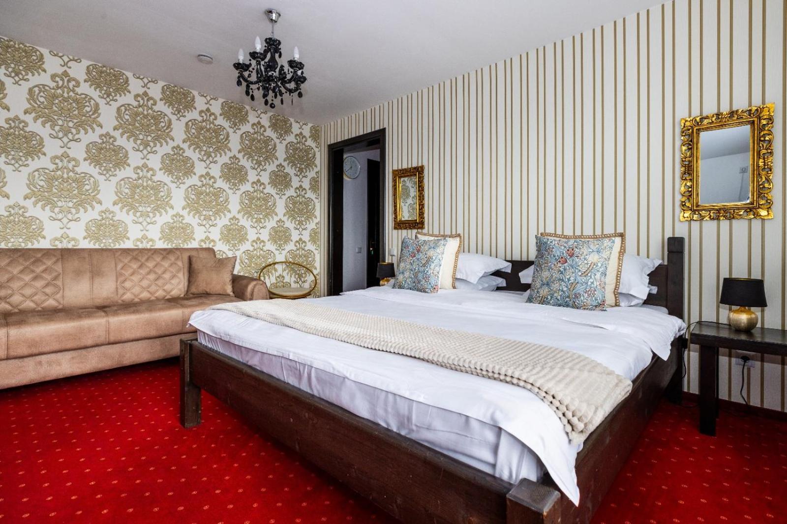 Vila Luca-Hotel Sirnea Ngoại thất bức ảnh